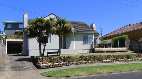 BEACHPOINT COTTAGE - Northern Rivers Accommodation 0