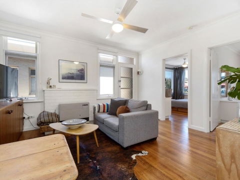Beachside Apartment - Northern Rivers Accommodation 1