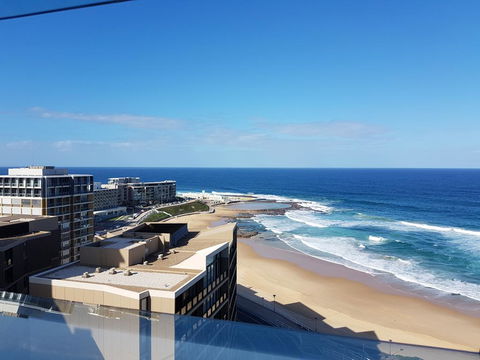 Beau Monde Apartments Newcastle - Horizon Newcastle Beach - Northern Rivers Accommodation 0