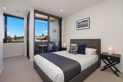 Beau Monde Apartments Newcastle - The Herald - Northern Rivers Accommodation 0