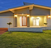 Beaufortia Views - Northern Rivers Accommodation