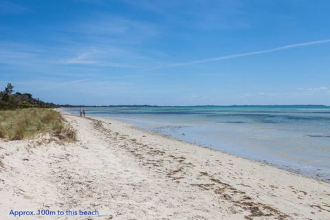 Beautiful Beachfront Apartment At Capel Sound - Northern Rivers Accommodation 0