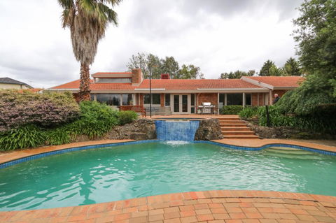 Beautiful Resort Retreat Villa In The Yarra Valley - Entertainer's Delight - Northern Rivers Accommodation 0