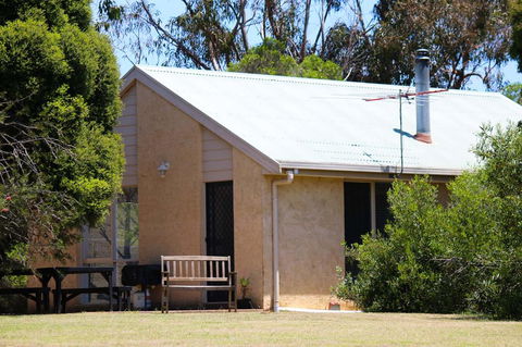 Bells Beach Cottages - Northern Rivers Accommodation 0
