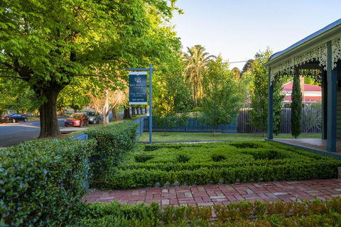 Belmont At Beechworth 2 Bedrooms, 2 Bathrooms, 2 Couples - Northern Rivers Accommodation 2