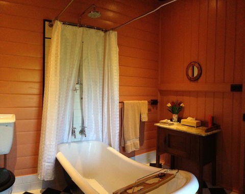 Belvoir B&B Cottages - Northern Rivers Accommodation 1