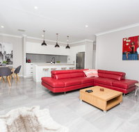Best Central Wagga Townhouse - Northern Rivers Accommodation