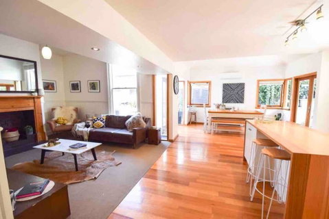 Best Location In Hobart! Luxury 4 Bedroom With Stunning Views - Northern Rivers Accommodation 0