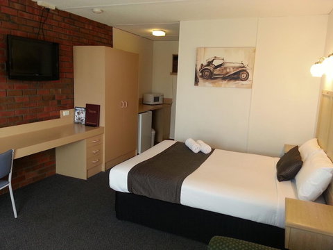 Big Valley Lakeside Paradise Motor Inn - Northern Rivers Accommodation 2