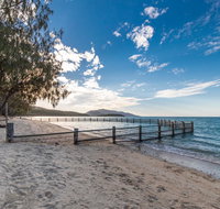 Birdsong House- Dingo Beach - Northern Rivers Accommodation