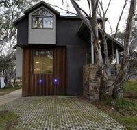 Blue Ice - Northern Rivers Accommodation