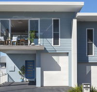 Blue Pelican - pacific views walk to beach - Northern Rivers Accommodation
