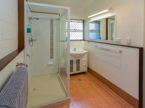 Blue Water Retreat - Downstairs - Northern Rivers Accommodation 2