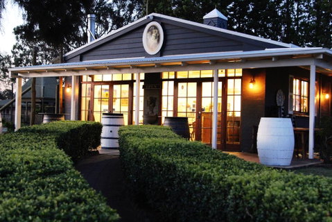 Blueberry Hill Vineyard Villa - Northern Rivers Accommodation 1