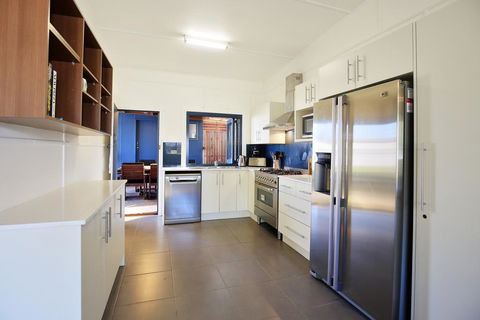 Bluetongue @ Culburra - Pet Friendly - 4 Mins To Beach - Northern Rivers Accommodation 3