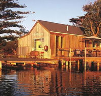 Boathouse - Birks River Retreat - Northern Rivers Accommodation