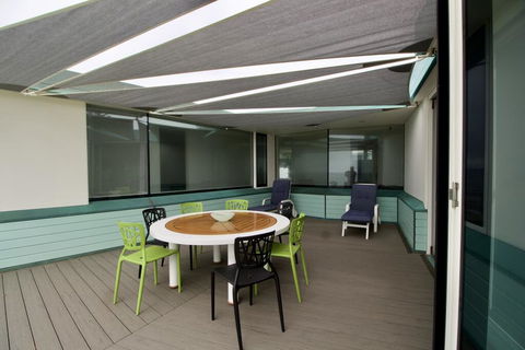 Boathouse - Nearly In The Water And Wonderful Views - Northern Rivers Accommodation 2