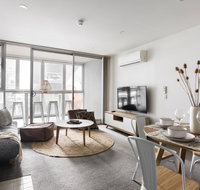 Boho on Morphett-In the heart of the CBD - Wifi - Nespresso - Netflix - Northern Rivers Accommodation