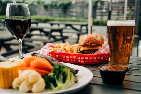 The Sunnyside Tavern, Broadmeadow - Northern Rivers Accommodation 2