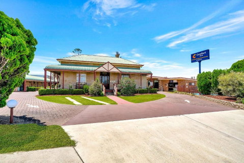 Warwick Settlers Inn - Northern Rivers Accommodation 1