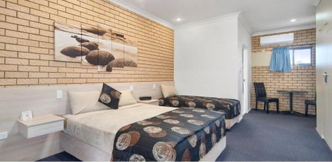 Warwick Settlers Inn - Northern Rivers Accommodation 2