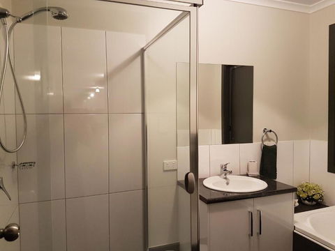 Wudinna Farm View - Northern Rivers Accommodation 1