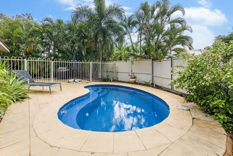 Ah Mat Bungalow - Tropical Darwin Stay With Pool - Northern Rivers Accommodation 0