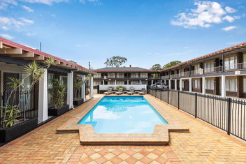 Zebra Motel with Northern Rivers Accommodation