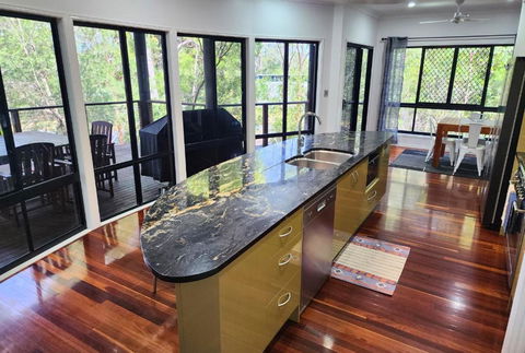 EUROLIE ON HIGH At Kingfisher Bay Fraser Island - Northern Rivers Accommodation 3