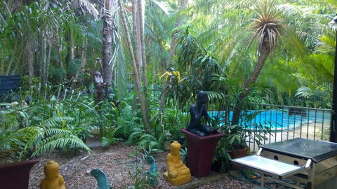 Palmerston Sunset Retreat - Northern Rivers Accommodation 0