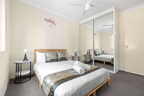 Warm Oasis At Parramatta- 2 BR - Free Parking - Near Shops - Northern Rivers Accommodation 0
