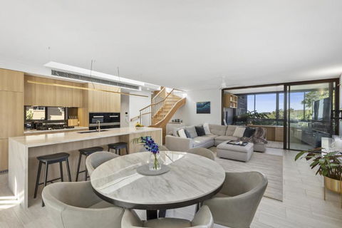 YAWA1B - Bellevue Hill Penthouse - Northern Rivers Accommodation 0
