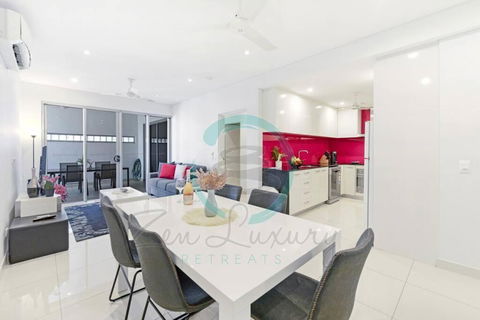 ZEN Central Bliss 2BR Holiday Retreat In The CBD - Northern Rivers Accommodation 1