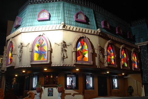 Dracula's Cabaret - Gold Coast - Northern Rivers Accommodation 1
