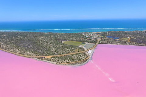 70-minute Pink Lake Scenic Flight - Northern Rivers Accommodation 2