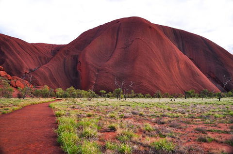Ayers Rock Combo: Uluru Base And Sunset Plus Uluru Sunrise And Kata Tjuta With An Optional BBQ Dinner Or Kings Canyon Day Trip - Northern Rivers Accommodation 5