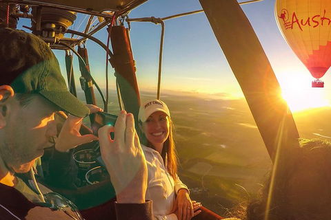 Hot Air Ballooning Tour From Cairns - Northern Rivers Accommodation 1