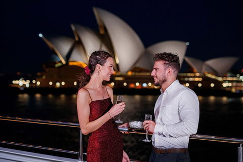 Sydney Harbour Dinner Cruise - Northern Rivers Accommodation 3
