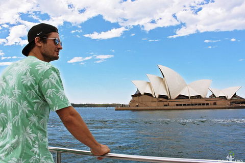 Sydney Harbour Hop-on Hop-off Cruise - Northern Rivers Accommodation 3