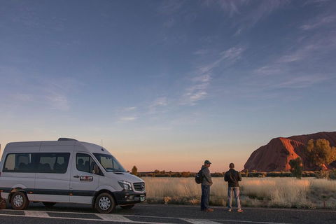 Highlights Of Uluru Including Sunrise And Breakfast - Northern Rivers Accommodation 2