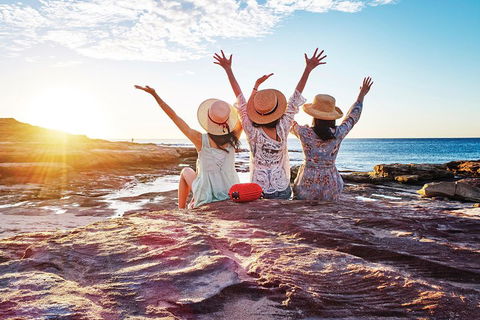 4-Day Coastal Loop Via Monkey Mia Wild Dolphins Kalbarri Pinnacles Perth Return - Northern Rivers Accommodation 4