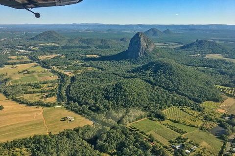 Deluxe Seaplane Tour Noosa To Glasshouse Adventure For 2 With Photobook - Northern Rivers Accommodation 4