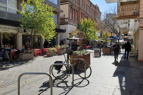 Guided Walking Tour In Adelaide - Northern Rivers Accommodation 2