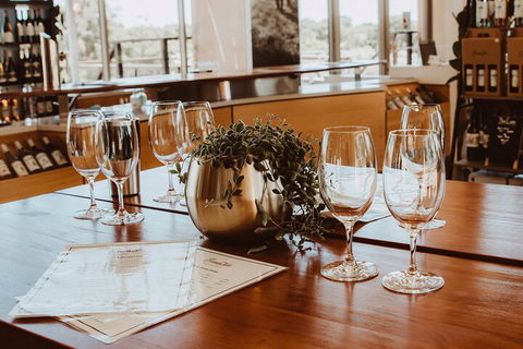 6 Day Esperance & Margaret River Adventure Tour - Northern Rivers Accommodation 2