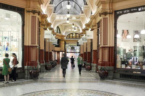 Small-Group Melbourne Sightseeing Tour - Northern Rivers Accommodation 2