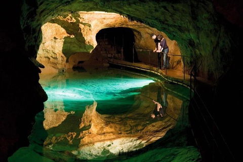 Blue Mountains Private Tour From Sydney With Jenolan Caves - Northern Rivers Accommodation 5