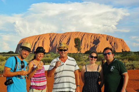 Ayers Rock Day Trip From Alice Springs Including Uluru, Kata Tjuta And Sunset BBQ Dinner - Northern Rivers Accommodation 0